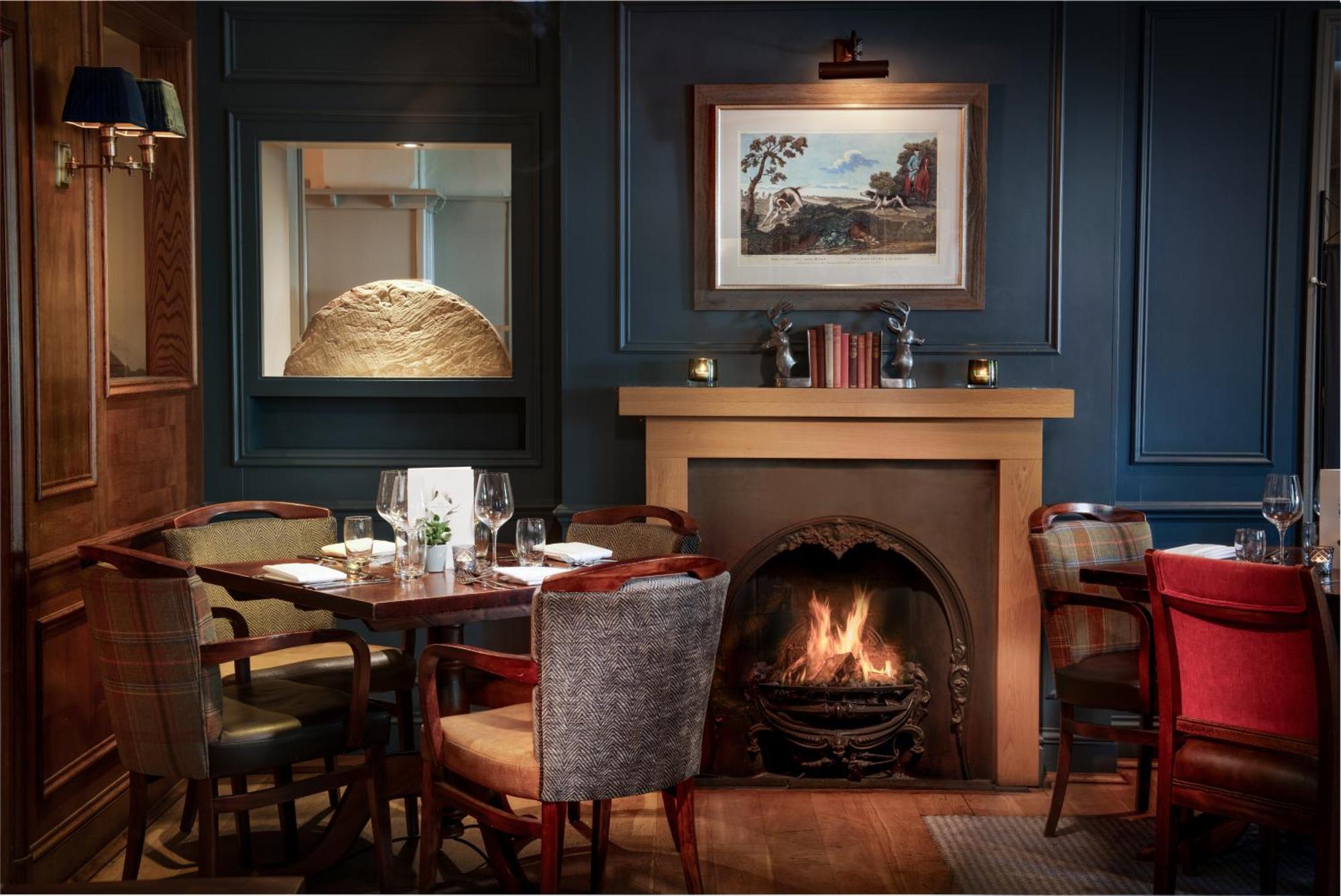 Hotel The Millstone, Mellor Blackburn  Exteriér fotografie The restaurant at The Old parsonage