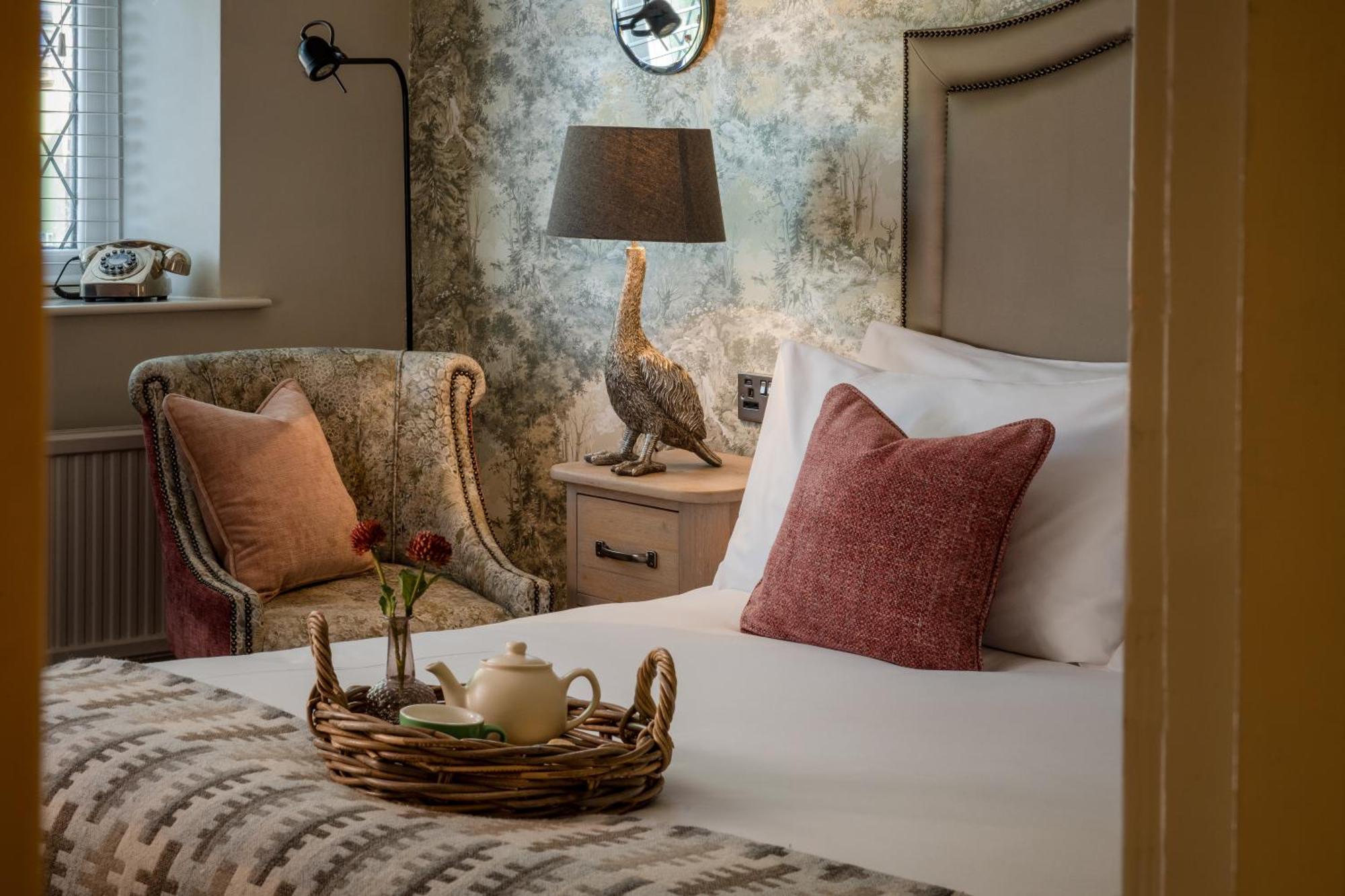 Hotel The Millstone, Mellor Blackburn  Exteriér fotografie The Swan Hotel, Northwood