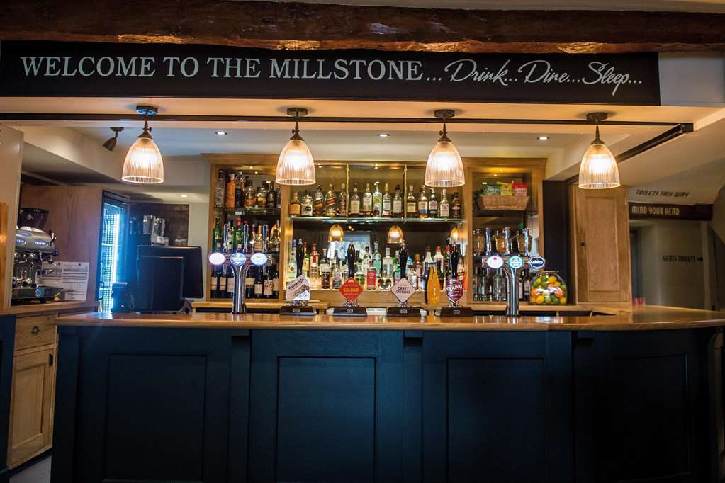 Hotel The Millstone, Mellor Blackburn  Restaurace fotografie The Millstone Bar