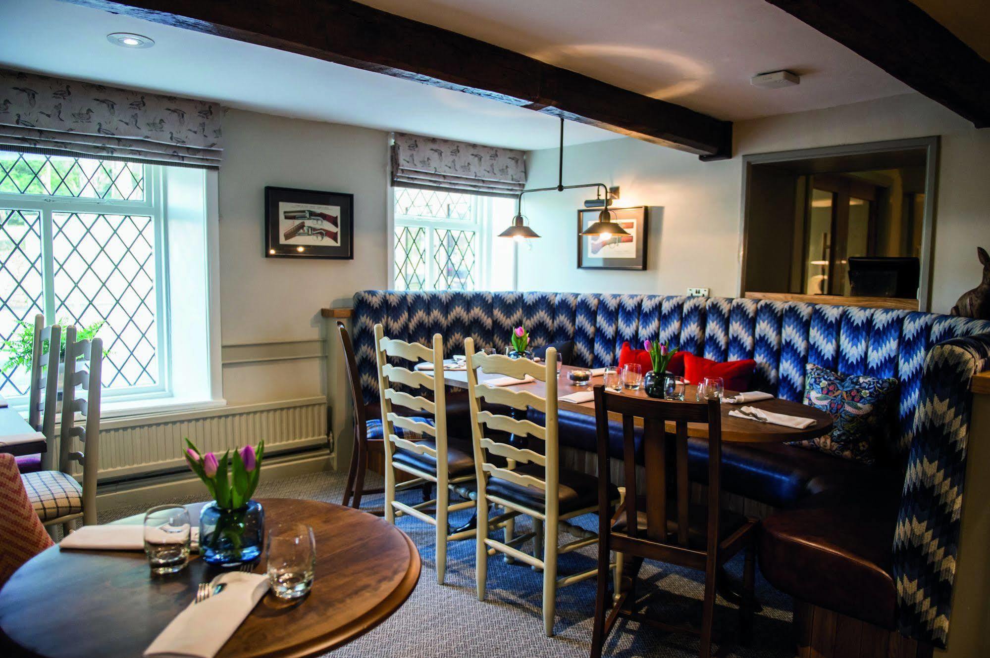 Hotel The Millstone, Mellor Blackburn  Exteriér fotografie The restaurant at The Old parsonage